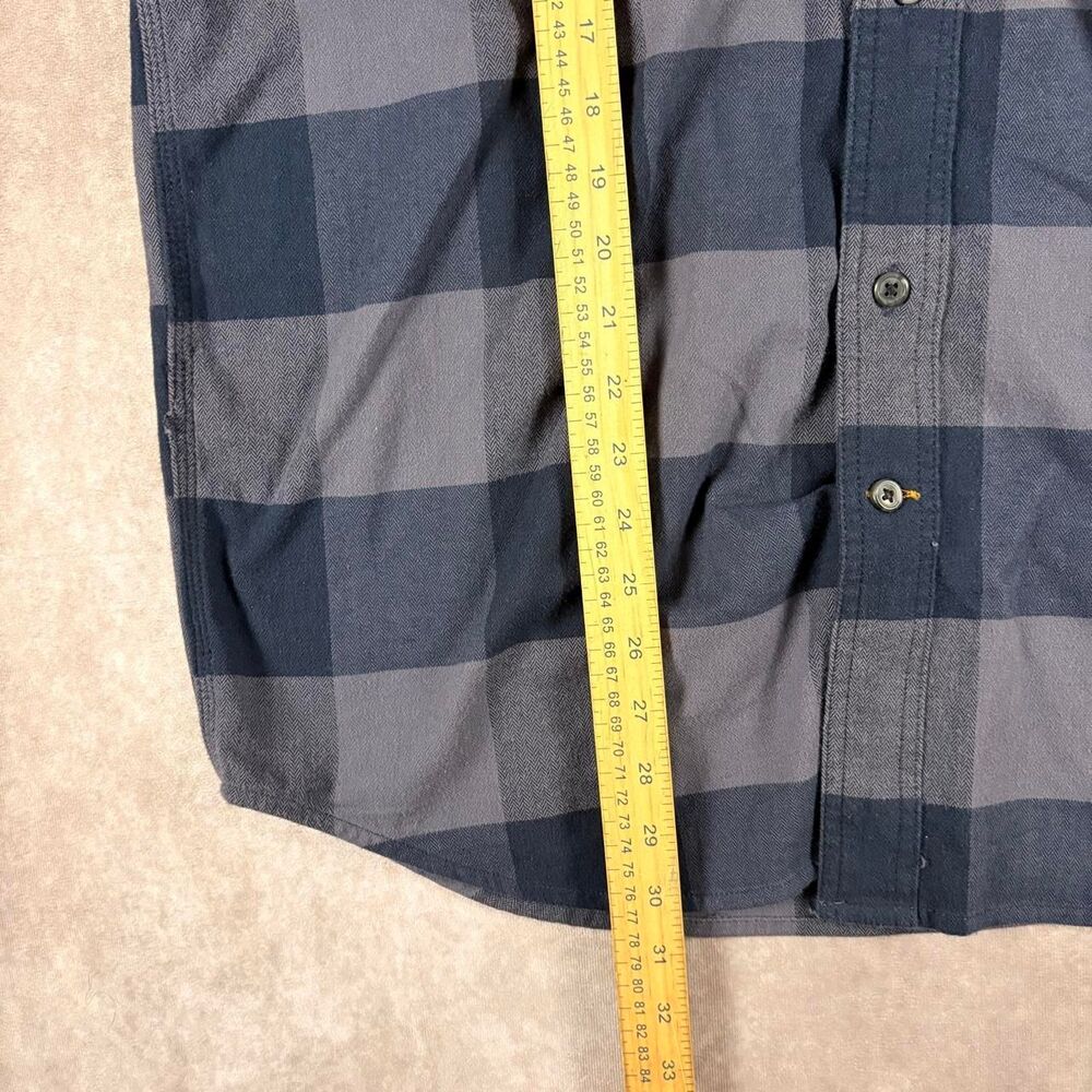 carhartt navy blue striped flannel button up - Picture 6 of 7